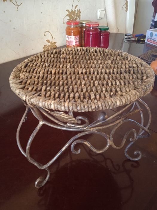 Подставка для цветов