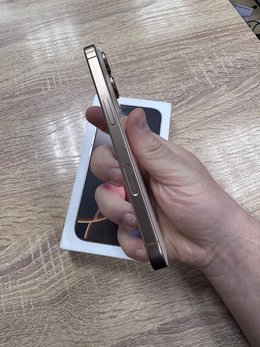 Iphone 16 pro esim(os14b)