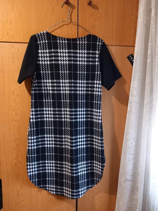 Черно-бяла туника