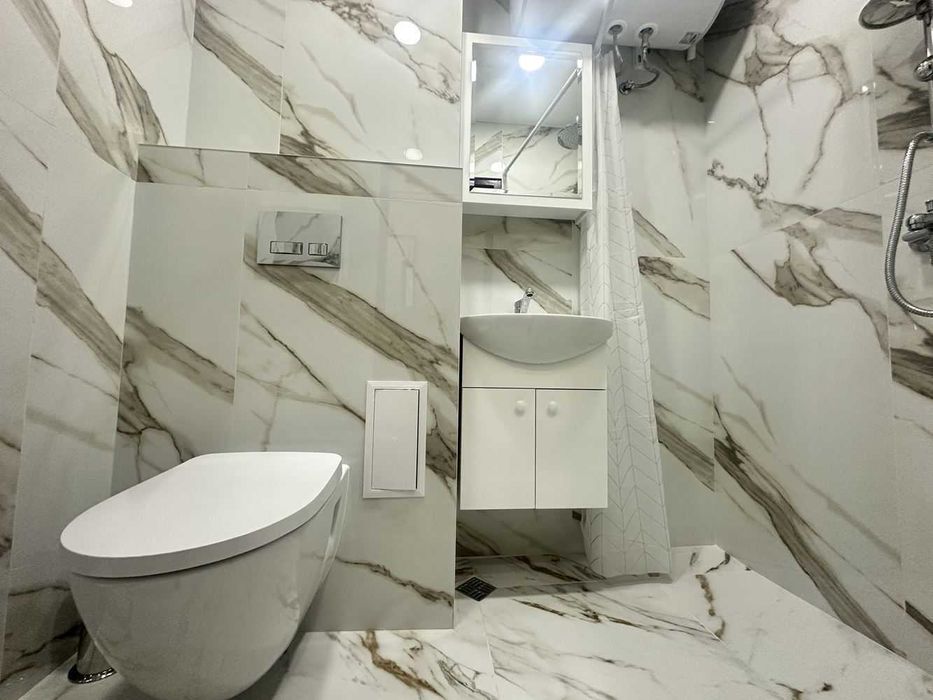 Дава се под наем Тристаен апартамент в Варна, Автогара - 79 кв.м за 548.25 € - Снимка #10