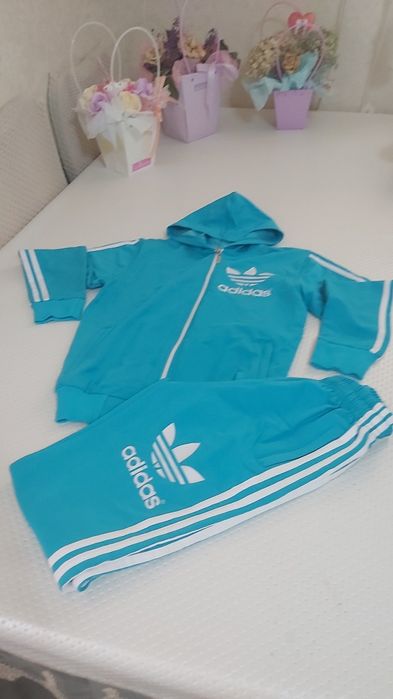 Продам платье детские нарядное