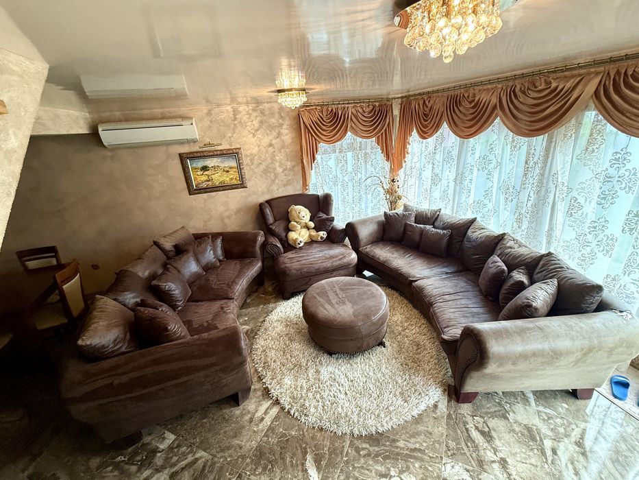 Луксозна къща под наем близо до Велико Търново