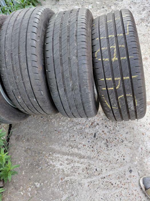 Vand roți cu anvelope de vara