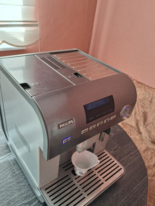 PHİLİPS кафе автоматична машина