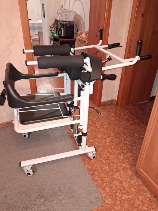 Кресло-подьемник для лежачих