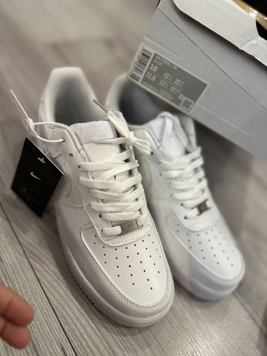 Nike Air Force 1 ‘07 44 noi cu eticheta