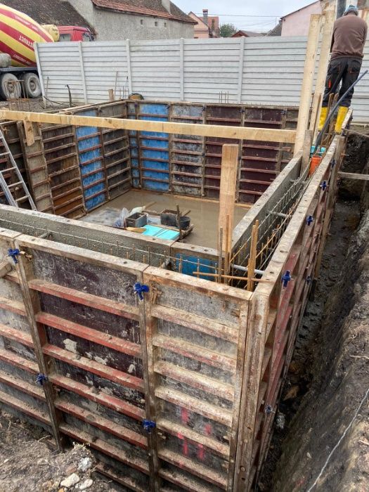 Cofraje Panouri  Metalice de inchiriat