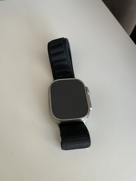 Apple Watch Ultra (49 mm)