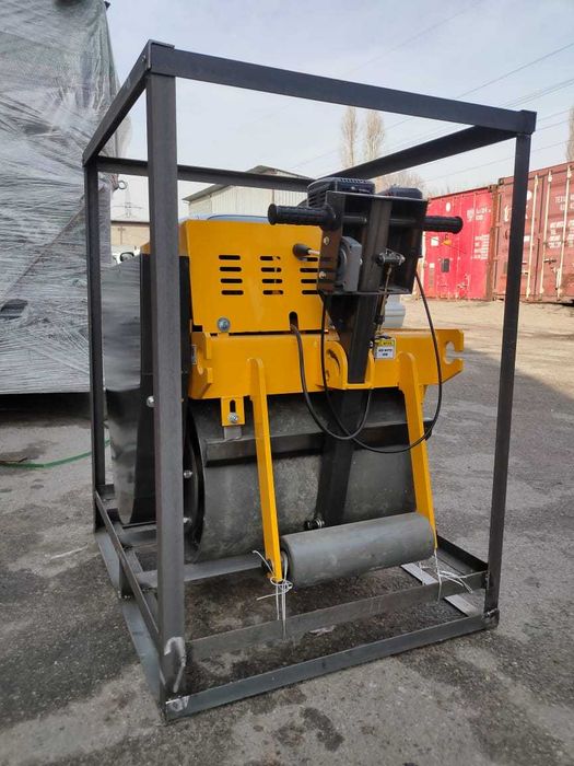 Дорожный виброкаток