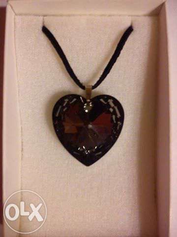 Сърце от Сваровски страхотен подарък за свети Валентин!