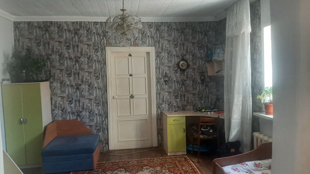 Дом в Уштобе   5 ком. СРОЧНО