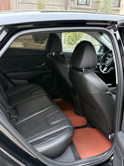 Продается hyundai elantra 2021