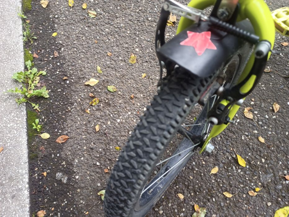 Bicicleta btwin aluminiu  16inch 4-7 ani