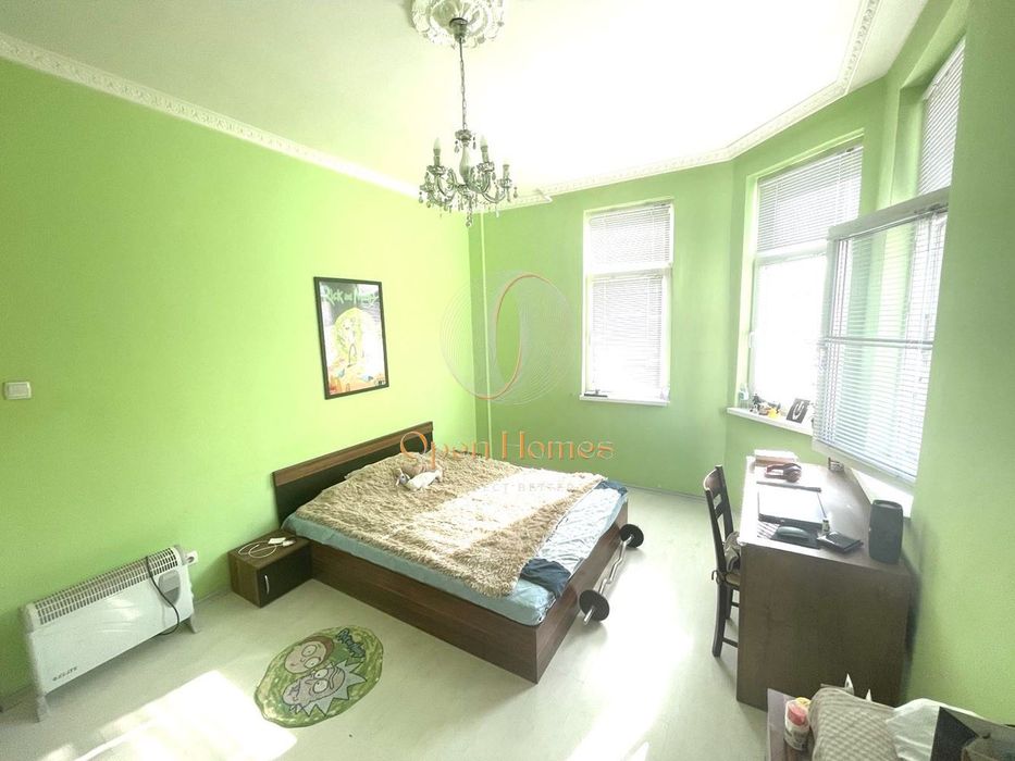 Продава се Тристаен апартамент в София, Център - 82 кв.м за 3048 €/кв.м - Снимка #6