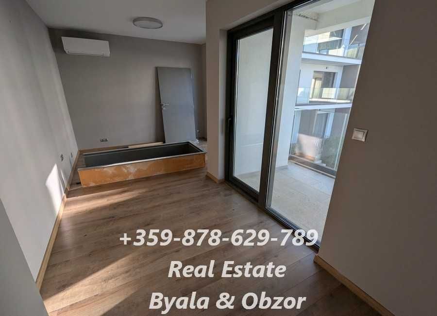 Продава се Тристаен апартамент в Обзор - 95 кв.м за 872 €/кв.м - Снимка #3