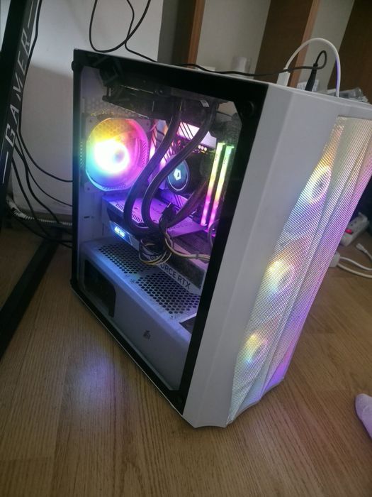 PC Gaming & Streaming PRO | RTX 4060 Ti | i5-12600KF | 32GB RAM | WiFi | Răcire Lichid