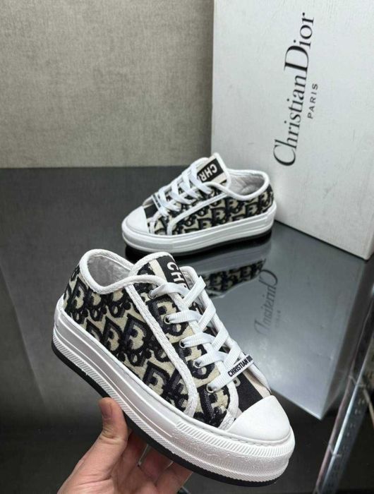 Дамски  обувки  Dior