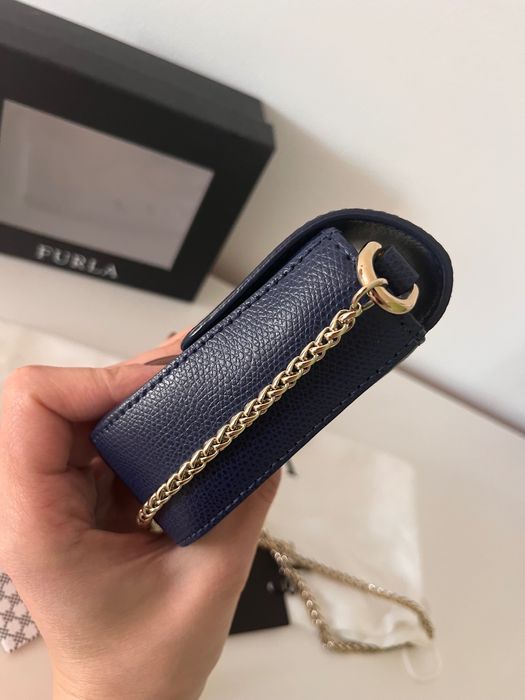 Тъмносиня чанта Furla mini