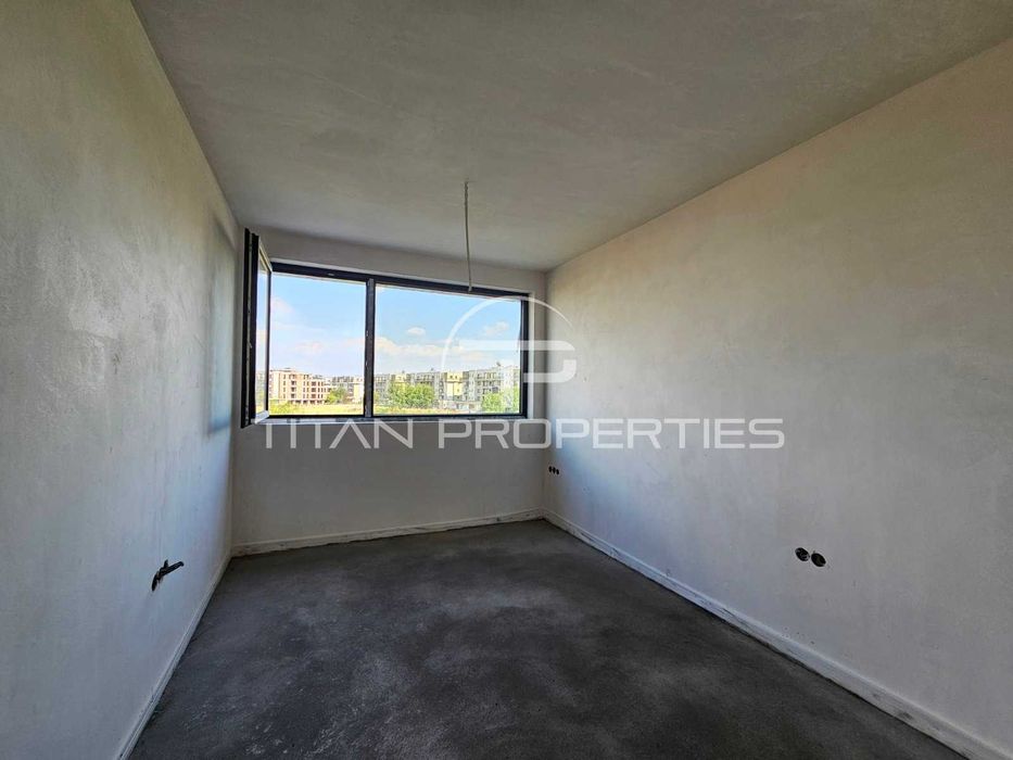 Продава се Тристаен апартамент в Пловдив, Тракия - 113 кв.м за 691 €/кв.м - Снимка #2