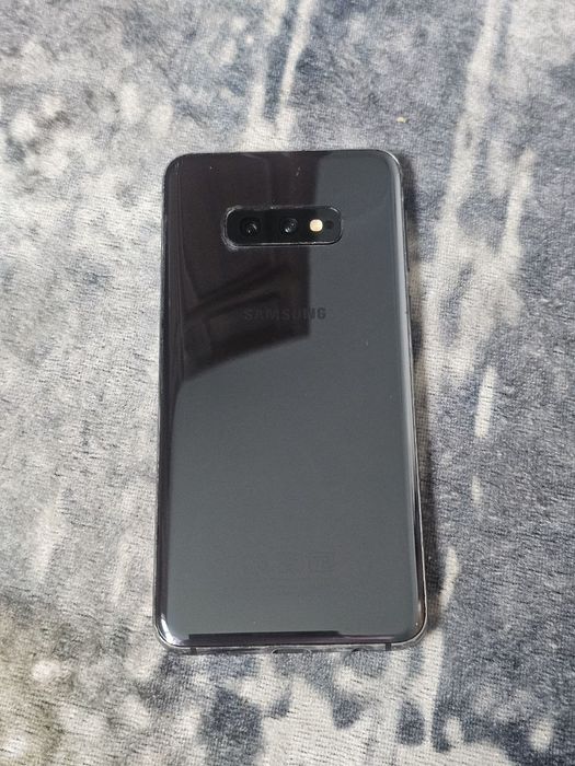 Samsung galaxy s10e