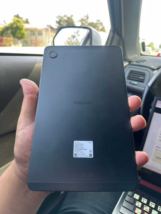 Srochna planshet sotiladi Samsung Tab A9