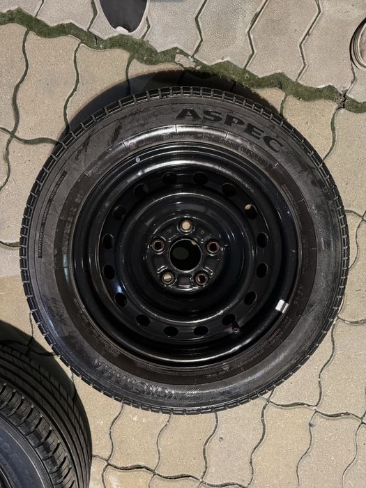 Шины 185/65/15 5 шт с дисками 5x114.3