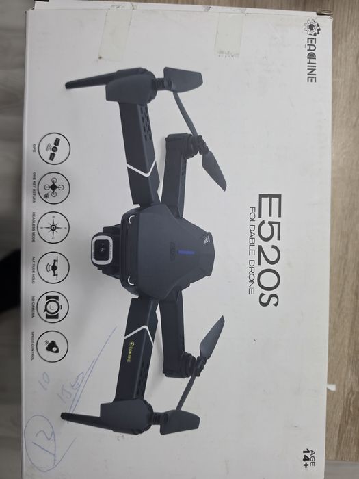 Dronă Eachine E520S cu GPS, cameră HD, Wi-Fi, telecomandă