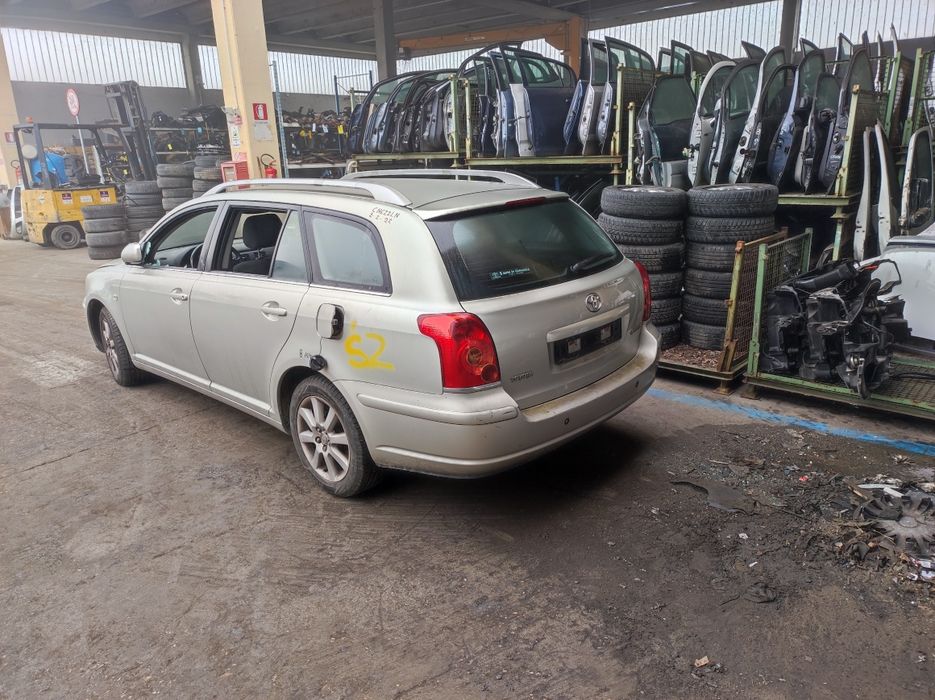 Toyota Avensis 1.8vvt-i/Тойота Авенсис 1.8ввти