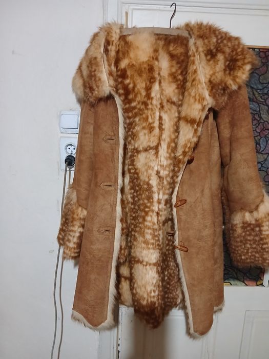 Vand haina de blana superba