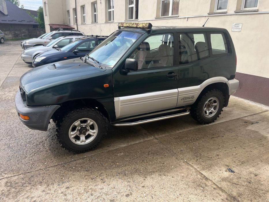 Vand Nissan Terrano 2 masina se vinde si in rate .