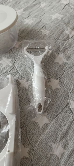 Универсальная овощерезка.