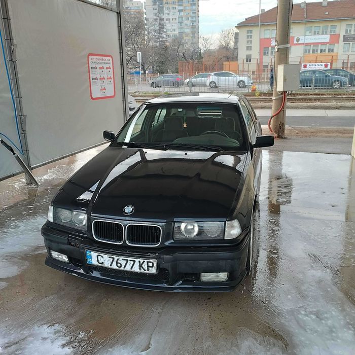 BMW E36 320i 150hp