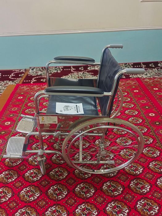 Nogironlik aravasi sotiladi