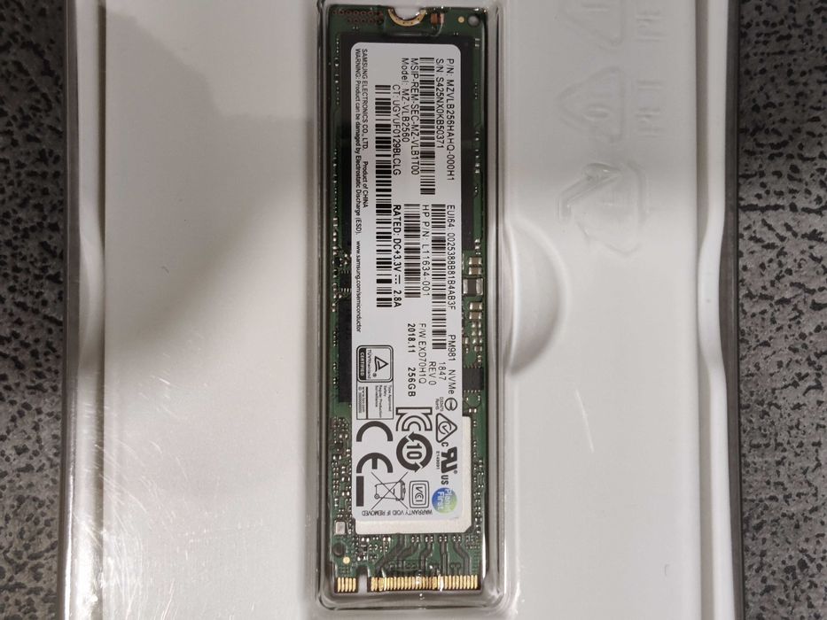 NVME SSD ссд Samsung PM981