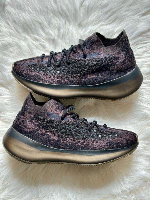 Yeezy Boost 380 Onyx - Черно Yeezy - Размер 42.5 - 100% ОРИГИНАЛНИ