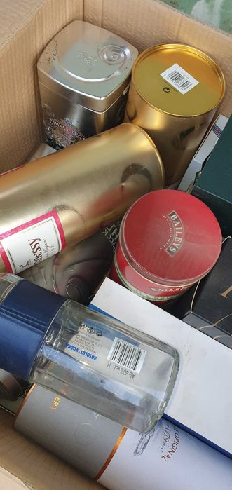 упаковочная тара - туб фирменный.