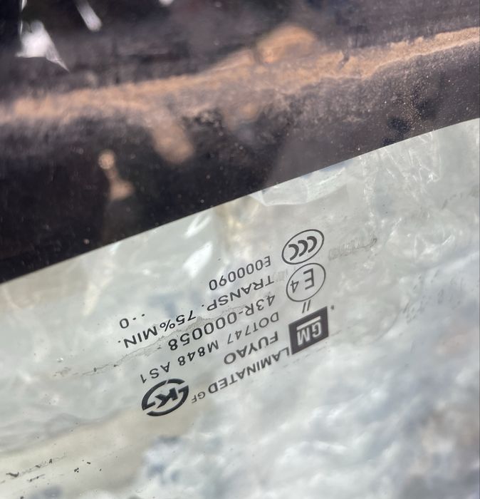 Челно стъкло за chevrolet cruze шевролет круз