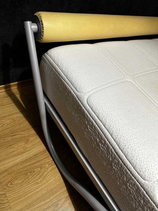 МЕТАЛНО легло спалня с подматрачна рамка 140/200