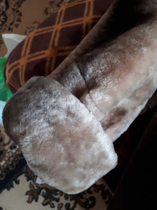 Продам шубу из мутона