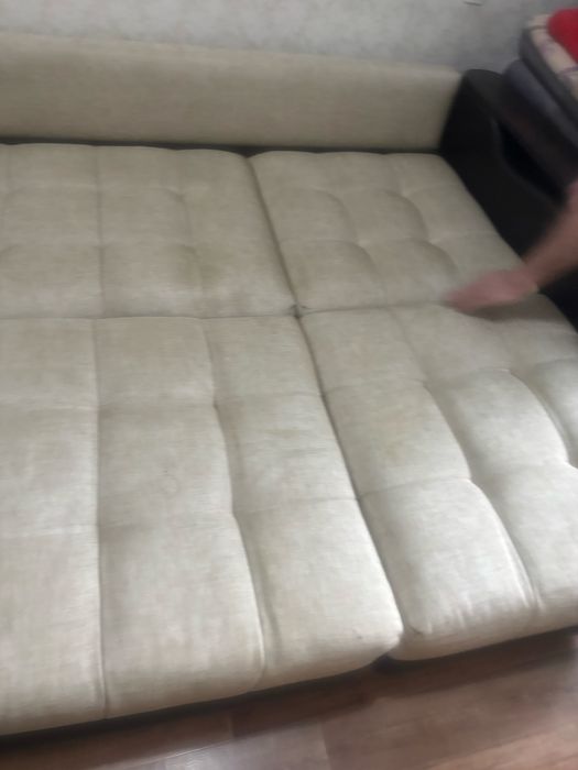 Продам диван 20000