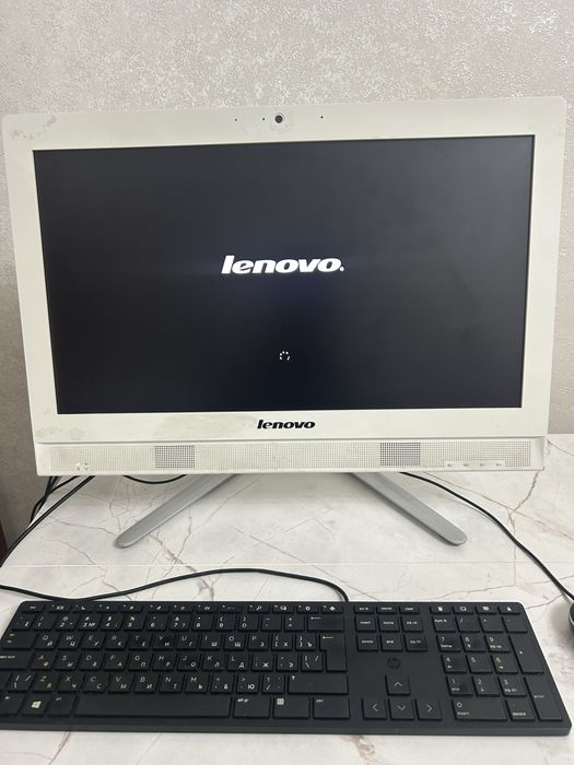 Lenovo C360 моноблок