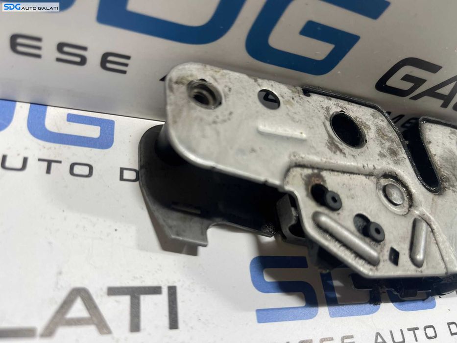 Broasca Incuietoare Capota Motor Volkswagen Passat CC 2009 - 2012 Cod 1K1823509E 5K2823509A 3C1823509D 1Z0823509E [B3459]