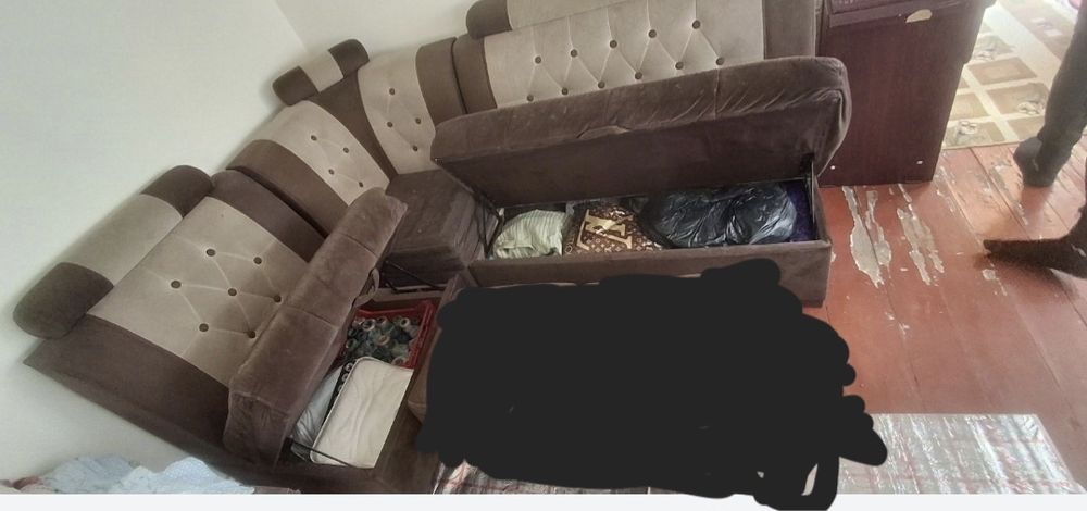 Продам кухонный уголок состояние хорошое.