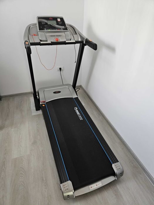 Banda de alergat electrica BodyFit A5000, motor 3.25 CP