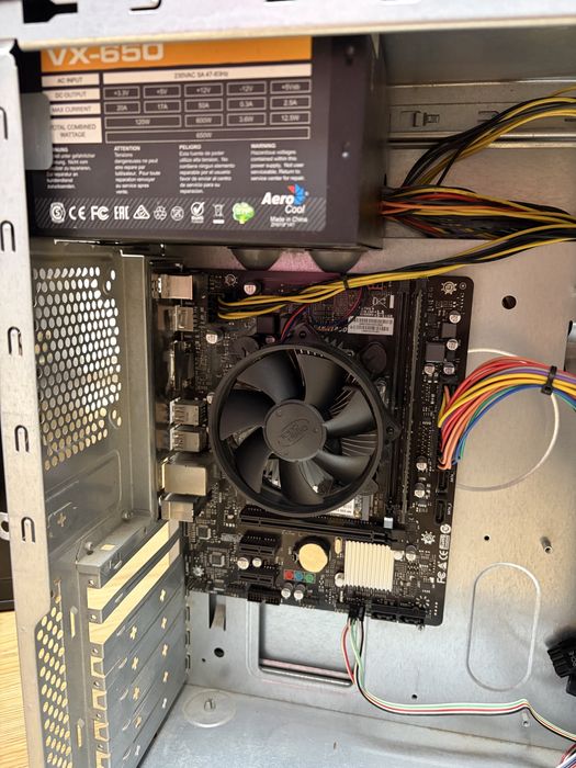 Продам компьютер на i3-10100