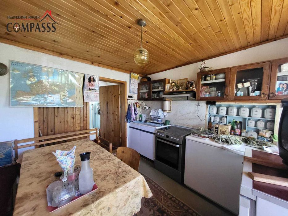 с. Градини, Общ. Ген. Тошево, къща с двор – 47000лева!