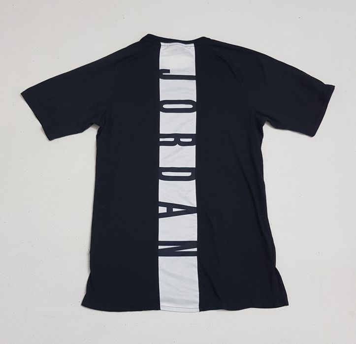 Tricou Jordan 23 ALPHA DRY negru, mărimea S ptr bărbați