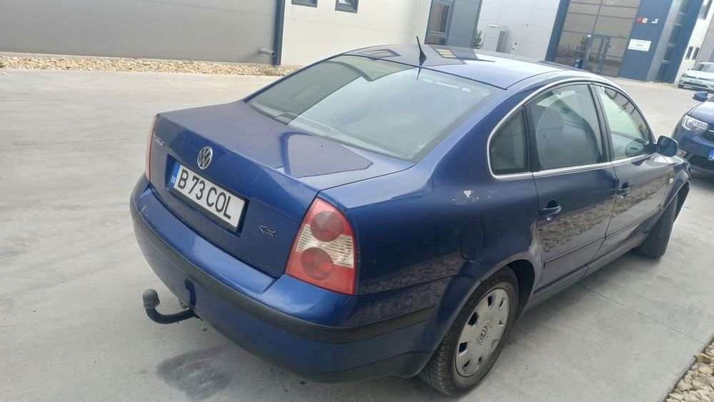 VOLKSWAGEN Passat 2002 — imagine 3