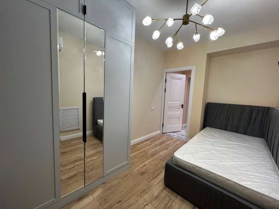 Продается 2в3х комнатная квартира. Ц-1 гостиница Тата. Укомплектована