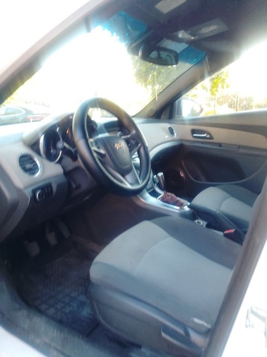 Auto moto și Ambarcațiuni